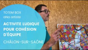 TOTEM BOX est un programme de JEU LUDIQUE POUR COHESION D'EQUIPE édité par My Art Box pour l'artiste aNa