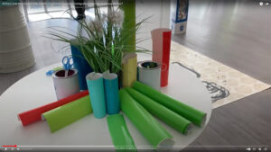 Le kit de matériel éco-responsable produit en France par My Art Box pour une fresque participative aNa artiste en animation inauguration Paris pour My Art Box