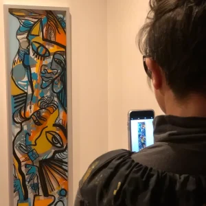 Idée cadeau original anniversaire 40 ans femme à Lyon avec création d’une œuvre artistique en live.