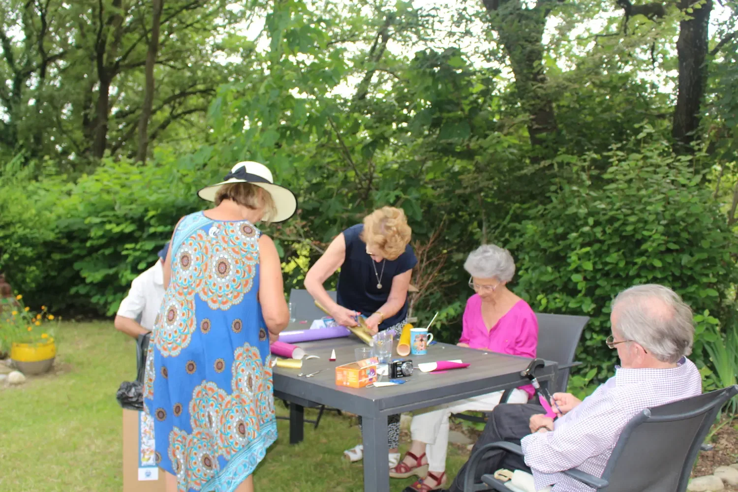 Rencontre familiale conviviale en extérieur avec My Art Box et aNa artiste