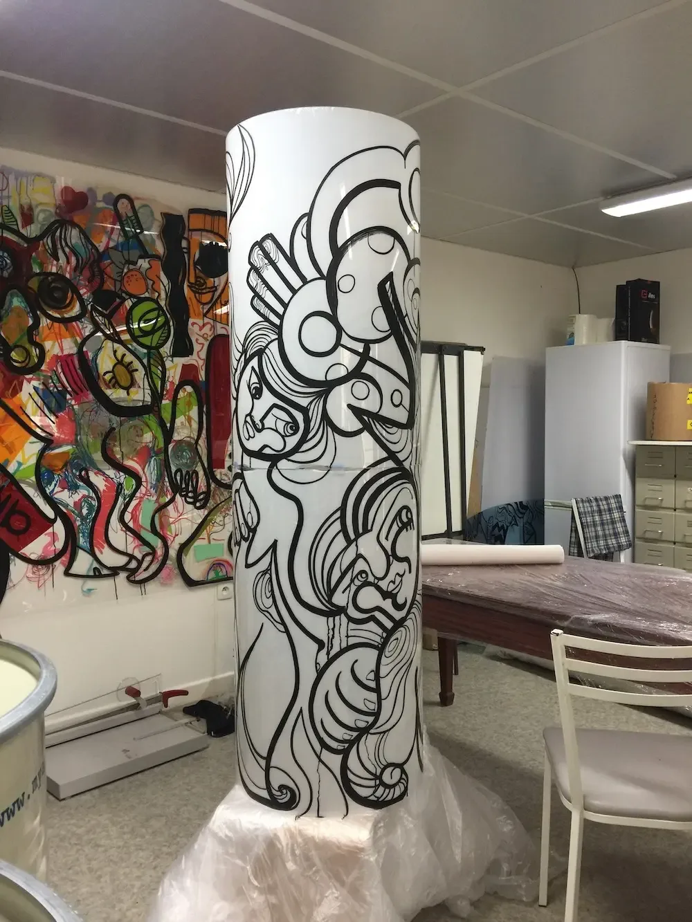 Totem vierge en atelier My Art Box par aNa artiste pour cohésion