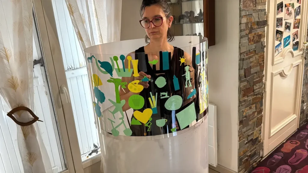 aNa artiste My Art Box avec tube plexiglas coloré pour anniversaire