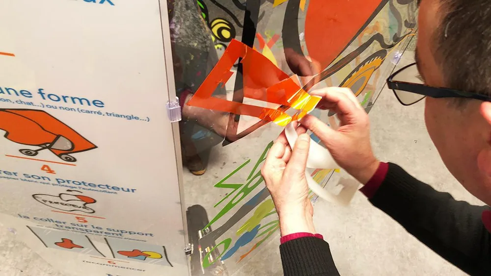 Atelier fresque collaborative renforçant cohésion équipe durable entreprise Mâcon
