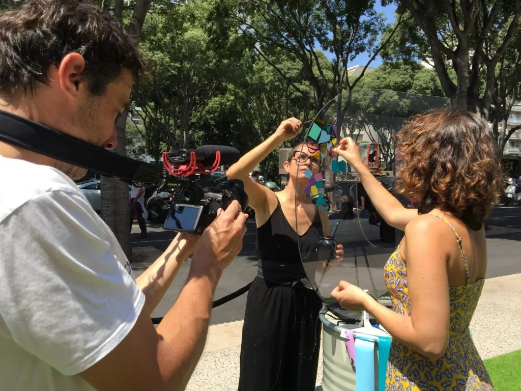 film anthropologique lors d'un événement à Marseille