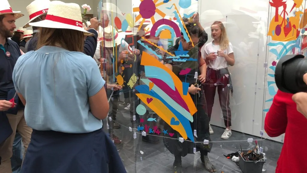 séance action art artiste aNa pour action art en entreprise et fil d'anthropologie visuelle