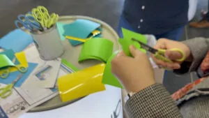 Idée de Team building original sour forme de création collective en inauguration animée par My Art Box à Chartres