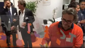 L'Animation fresque collective sans peinture My Art Box pour inauguration nouveaux locaux éco-responsable est disponible au même prix dans toute la France