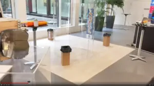 Le matériel éco-responsable My Art Box pour Fresque collective sans peinture lors d'une animation culturelle signée aNa Fernandes à Neuchâtel