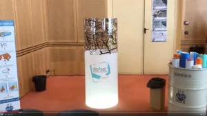 Le matériel Totem Box pour team building Marseille œuvre commune My Art Box