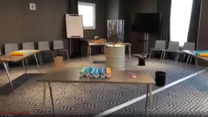 Le matériel de Coaching cohésion rse et éco-responsable installé par My Art Box en Bretagne avant l'arrivée des participants