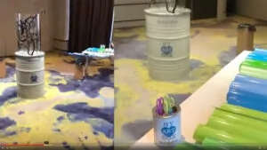 Le matériel My Art Box éco-responsable pour team building Grenoble installé dans une salle de réunion d'un bel hôtel confortable est composé de couleurs en vinyle au lieu de la peinture et de plexiglass au lieu de la toile