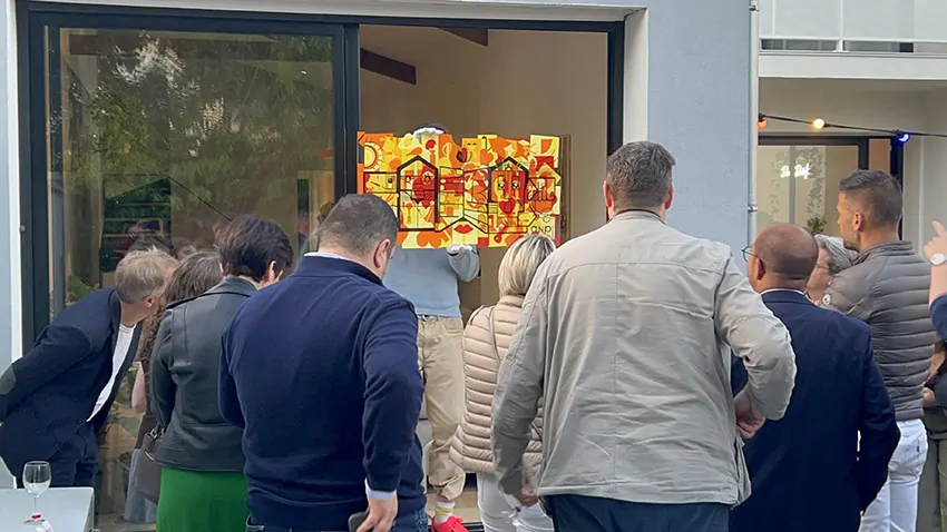 La révélation finale de la fresque éco-responsable pour team building pour architectes à Paris par Christophe Chazot